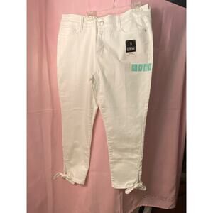 Women's St. John's Bay, NWT, size 14P, White Skinny Leg Jeans, ankle tie,